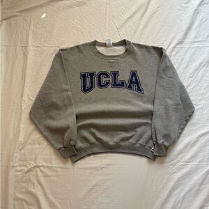 Y2K UCLA Bruins Russell Athletic Crewneck sweatshirt Men’s L